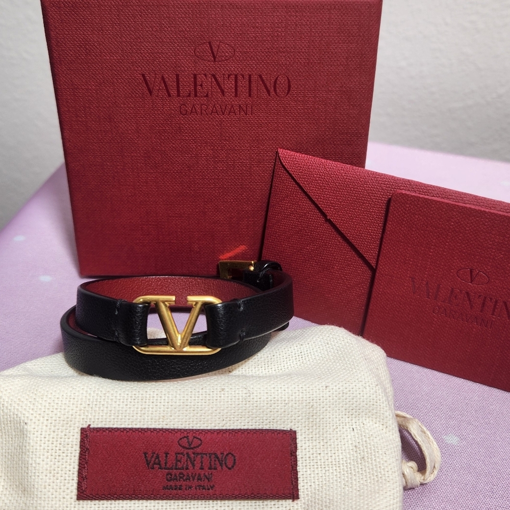 #136 Valentino Double Wrap Bracelet - Picture 1 of 11